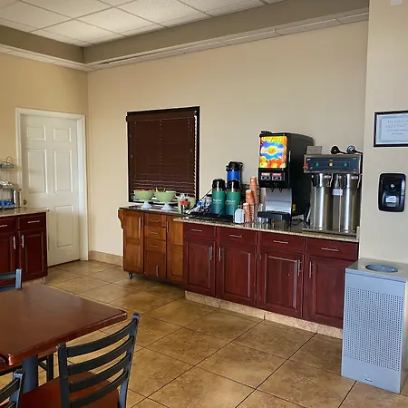 Quality Inn & Suites Williamsport-3