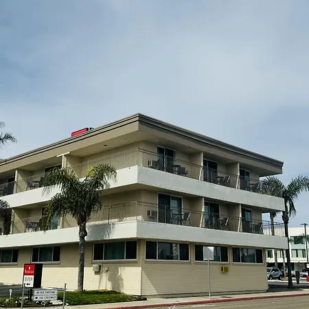 Ramada By Wyndham San Diego Airport-2