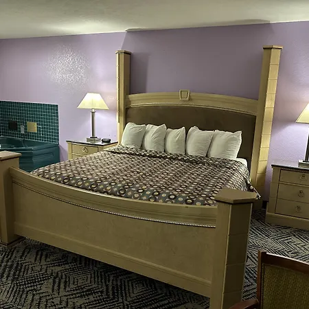 Baymont By Wyndham Omaha Sw-3
