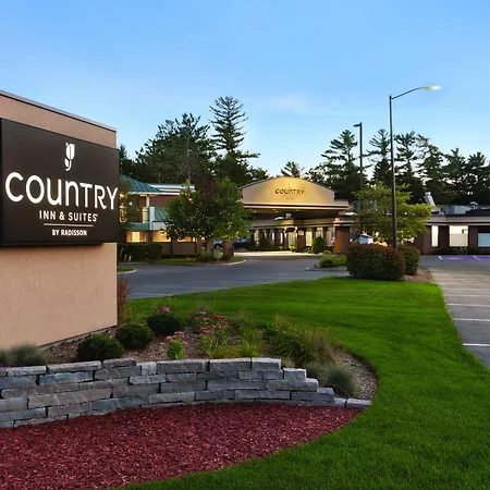 Country Inn & Suites By Radisson, Traverse City, Mi-2