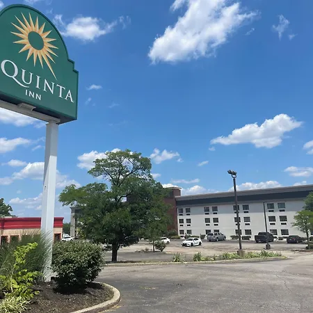 La Quinta Inn And Suites By Wyndham Cincinnati North-3