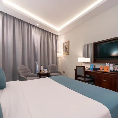 Howard Johnson Bur Dubai-2
