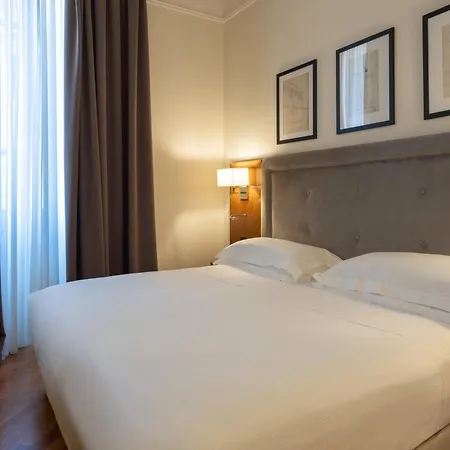 Hotel Embassy-3