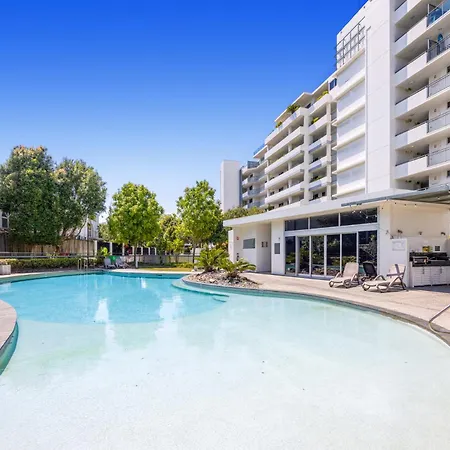 Horton Apartments-3