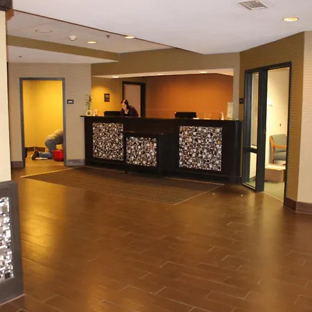 Best Western Plus Wichita West Airport Inn-2