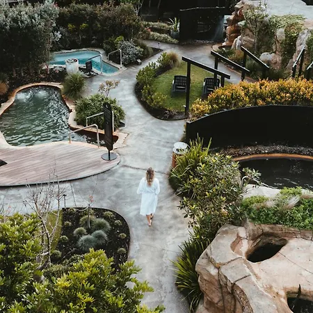 Deep Blue Hotel & Hot Springs-2