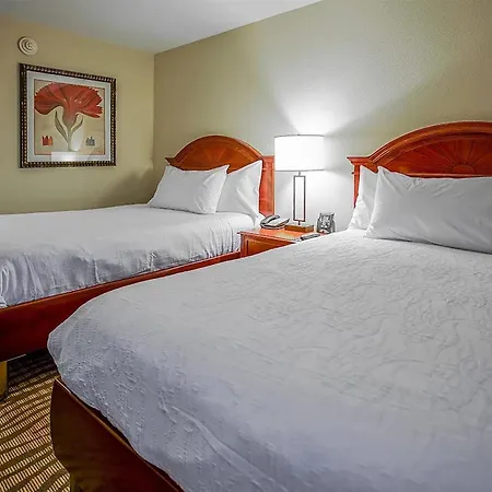 Wyndham Garden Kankakee-3