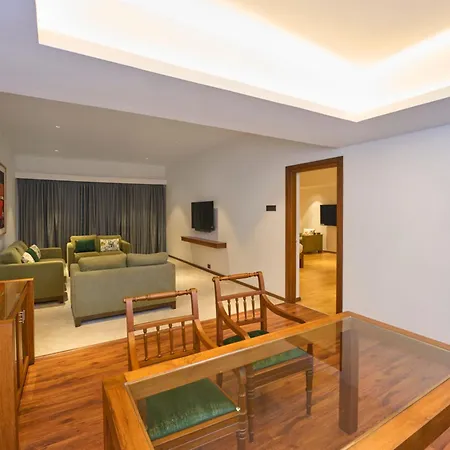 The Avenue Regent-3