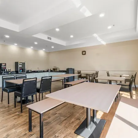 Americas Best Value Inn & Suites-Livingston-3