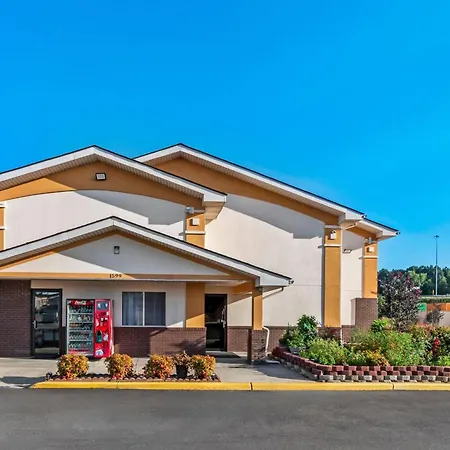 Super 8 By Wyndham Franklin-3