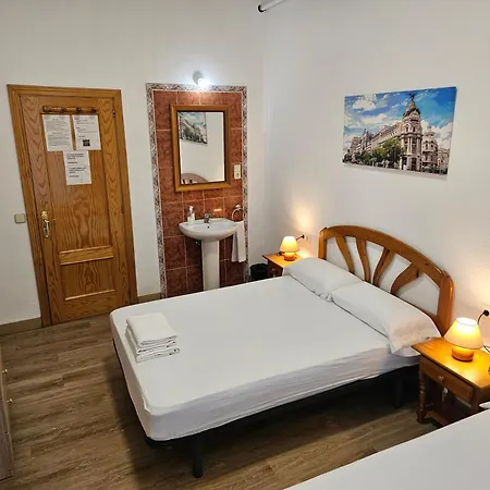 Hostal Miralva-3