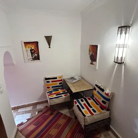 Riad N10-2