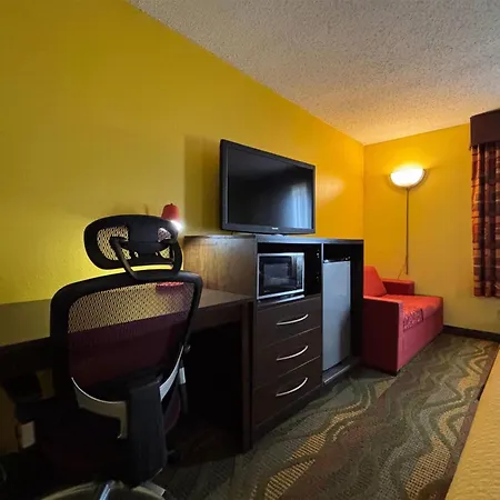 Super 8 By Wyndham Jacksonville-3
