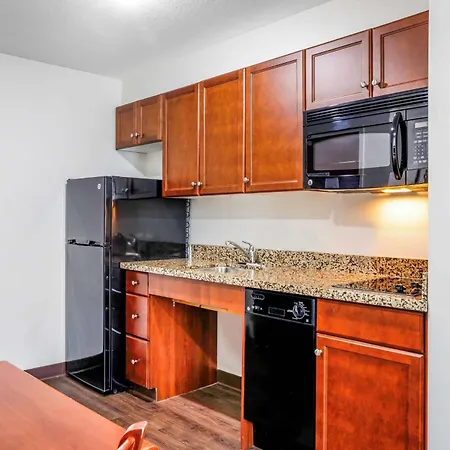 Days Inn & Suites By Wyndham Sherwood Park Edmonton-3