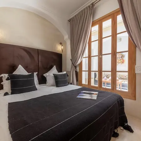 Riad Kahena-2