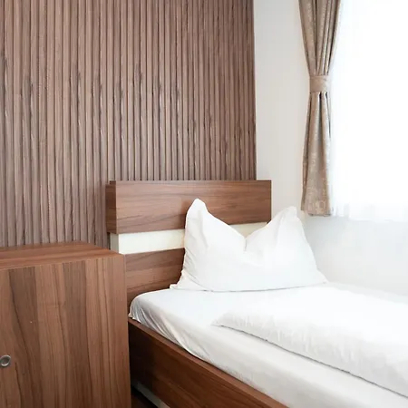 Primus Hotel & Apartments-3