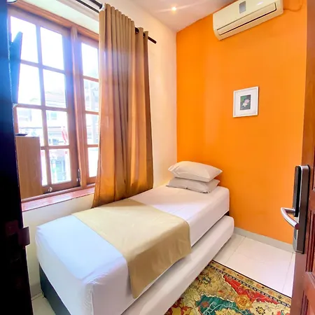 Cabin Hotel Bhayangkara-2