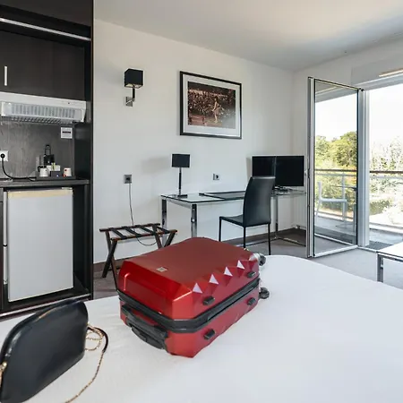Westotel Life Appart'Hotels Carquefou - Residence 4 Etoiles-2