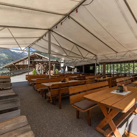 Pension Gasthof Haselstaude-2