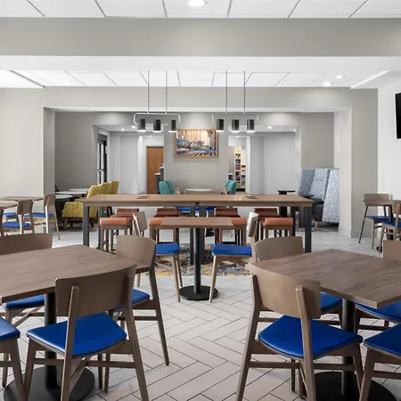 Hampton Inn Lexington Medical Center, Ky-3
