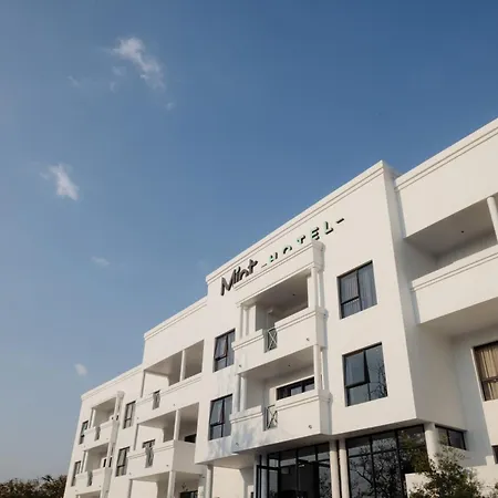 Mint Hotel Sandhurst-2