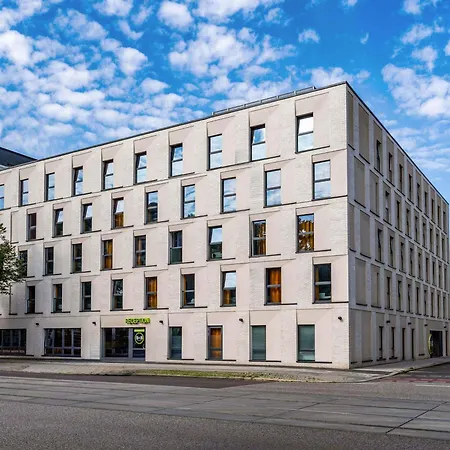 B&B HOTEL Magdeburg-City-3