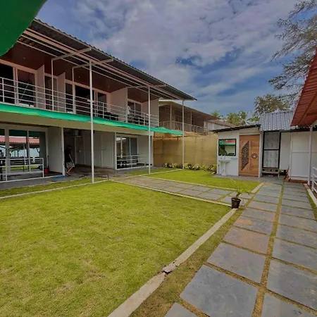 Omkar Beach Bungalow-2