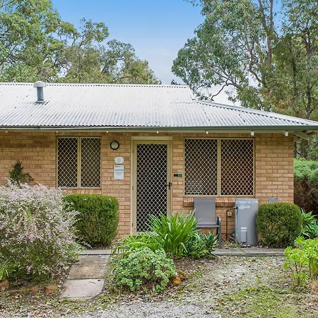 Travellers Rest Motel-3