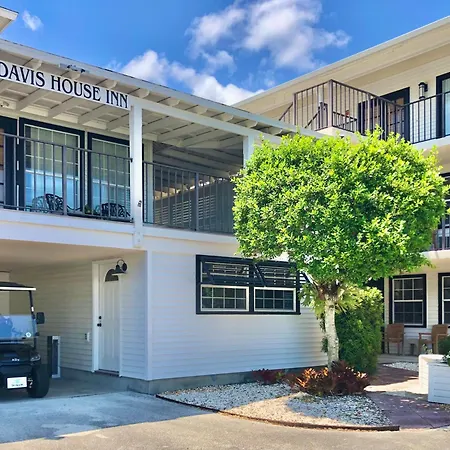Davis House Inn-3