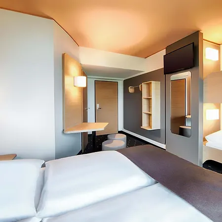 B&B Hotel Rostock-Hafen-2