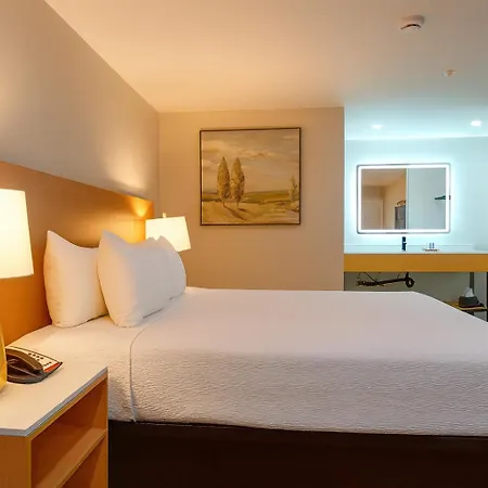 Highland Inn - San Bernardino-3