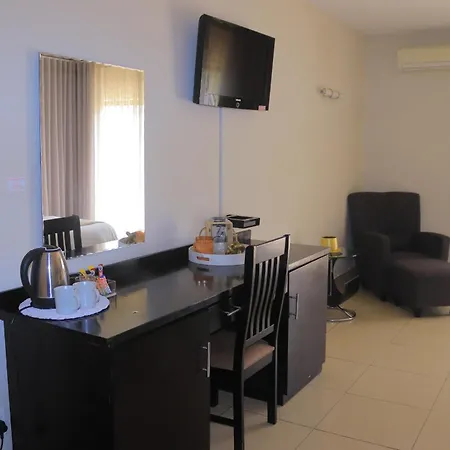 Oasis Hotel-2