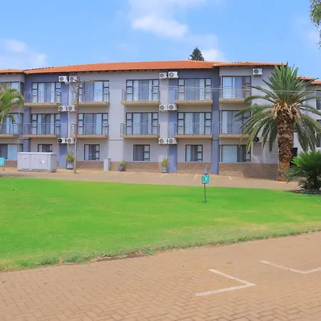 Oasis Hotel-3
