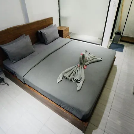 Escotel Vanili Guest House-2