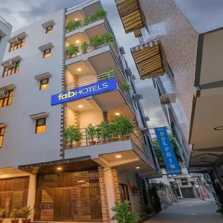 Fabhotel Dolphin International-3