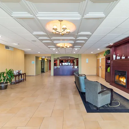 Days Inn By Wyndham Plattsburgh-3