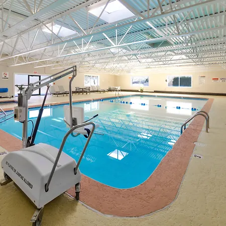 Days Inn By Wyndham Plattsburgh-2