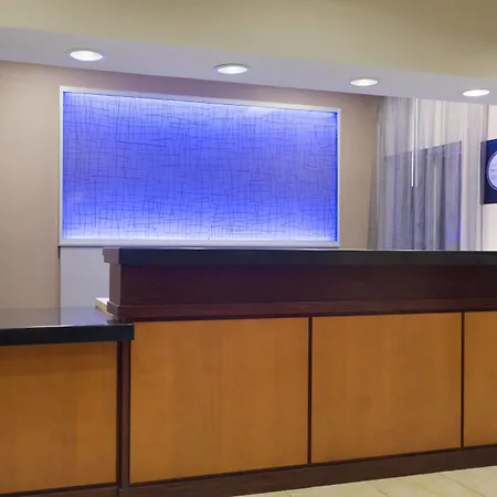 Fairfield Inn & Suites Fort Worth University Drive-3