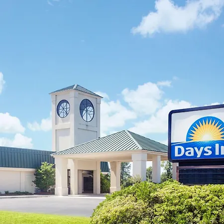 Days Inn By Wyndham Metter-2