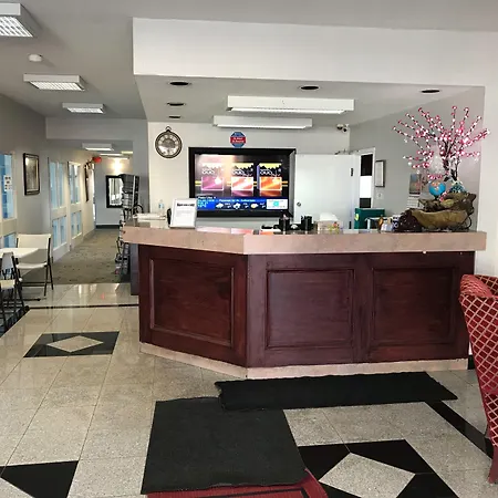 Niagara Lodge & Suites-2