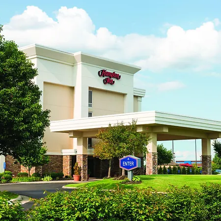 Hampton Inn Columbus-International Airport-2
