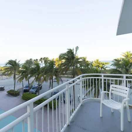 Ocean Surf Hotel-2