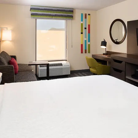 Hampton Inn Greensboro Airport-2