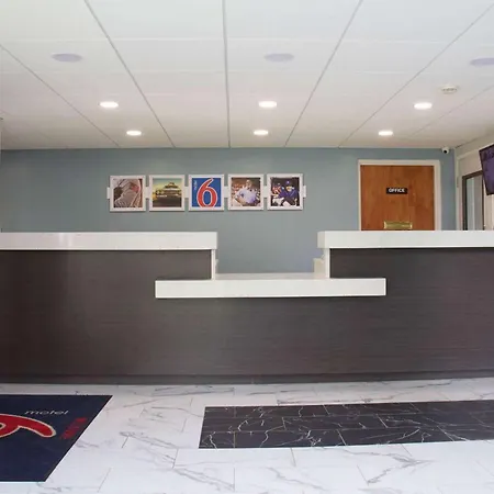 Motel 6-Suwanee, Ga - Gwinnett Center-3
