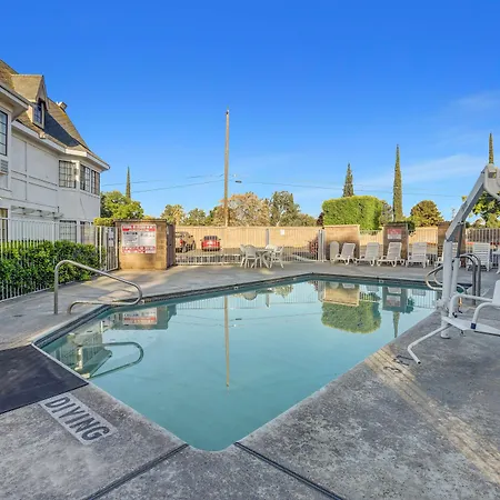 Motel 6-Fresno, Ca - Belmont Ave-3