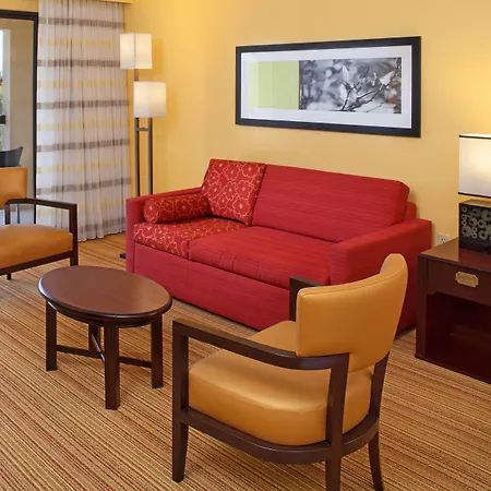 Courtyard By Marriott Jacksonville Butler Boulevard-2