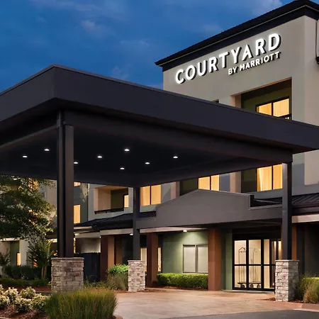 Courtyard By Marriott Tulsa Central-2