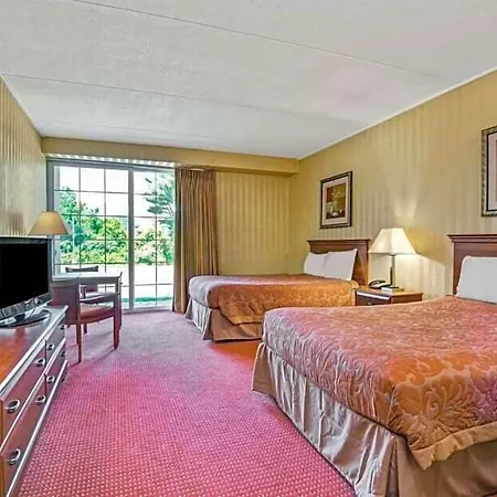 Homespring Inn & Studios - Hartford South - Rocky Hill-3