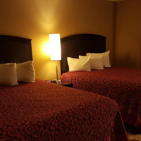 Days Inn By Wyndham Central City-3