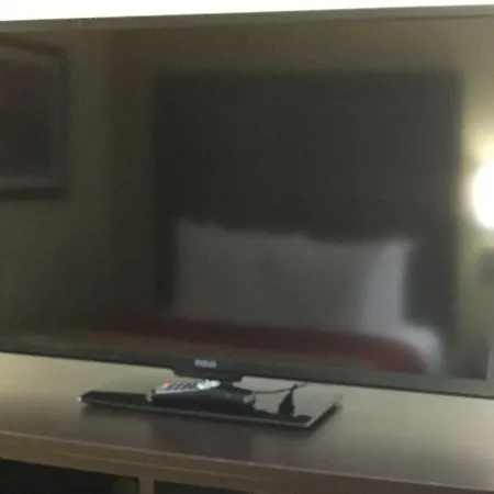 Days Inn & Suites By Wyndham Stockbridge Atlanta-2